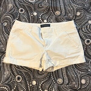Aeropostale Womens 4 White Jean Short Shorts